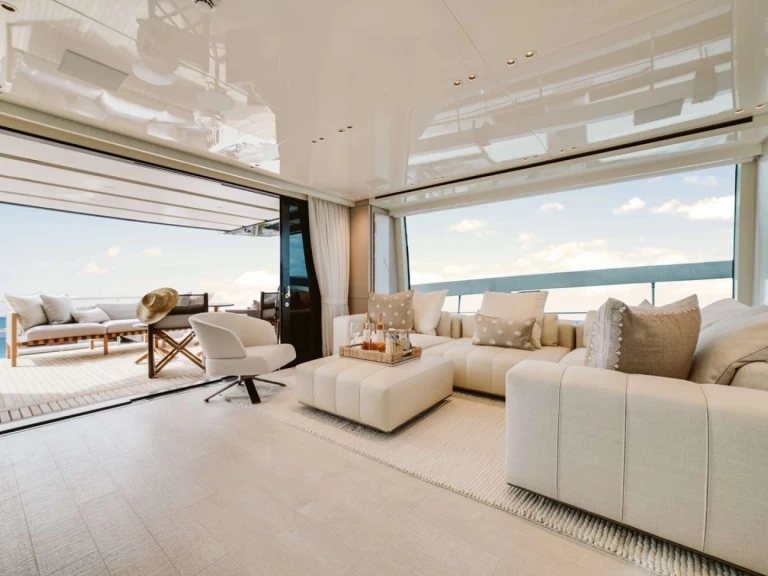 San Lorenzo Vasiliki charter bareboat or skippered in  Bahamas