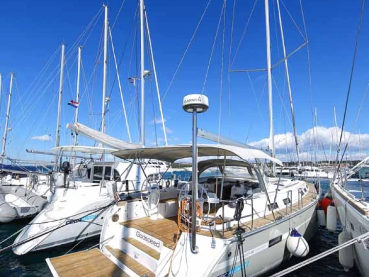 Yacht hire Trogir cheap Bavaria Cruiser 50 Avantgarde