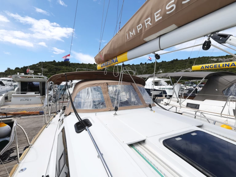 Charter a Elan Impression 40.1 in Primošten on Samboat
