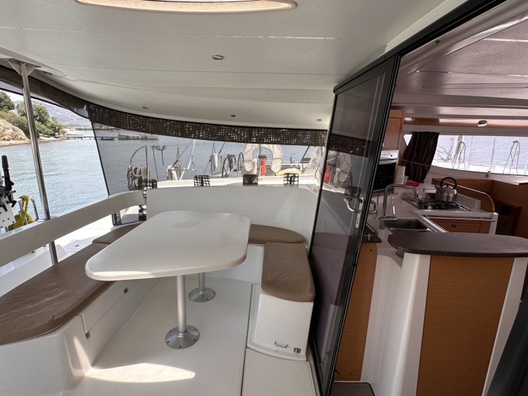Yacht hire Fethiye cheap Lipari 41