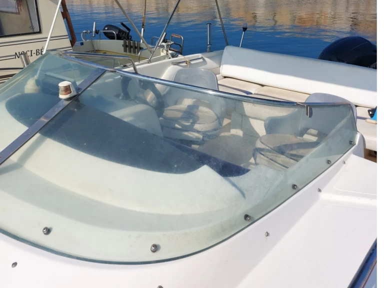 Yacht hire Argelès-sur-Mer cheap Azura 570 Cabin