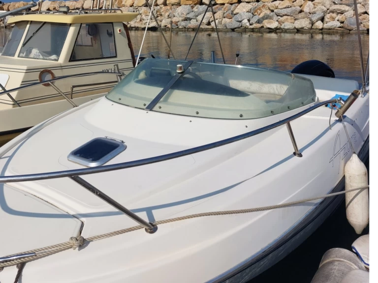 Motorboat hire in Argelès-sur-Mer - Kelt Azura 570 Cabin
