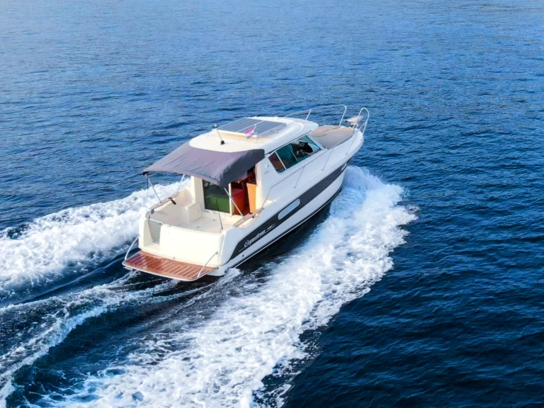 Yacht charter Drage - Ocqueteau Ocqueteau 815 Range Cruiser on SamBoat