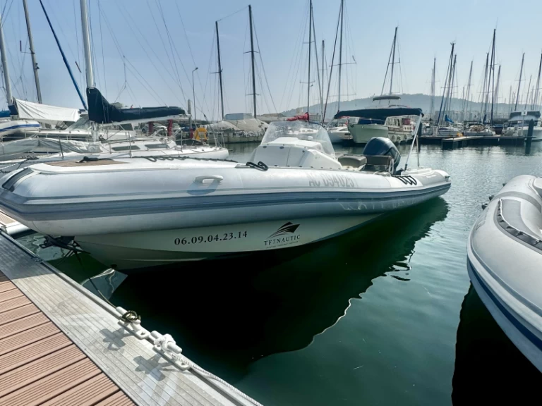 Hire RIB with or without skipper Kelt Sète