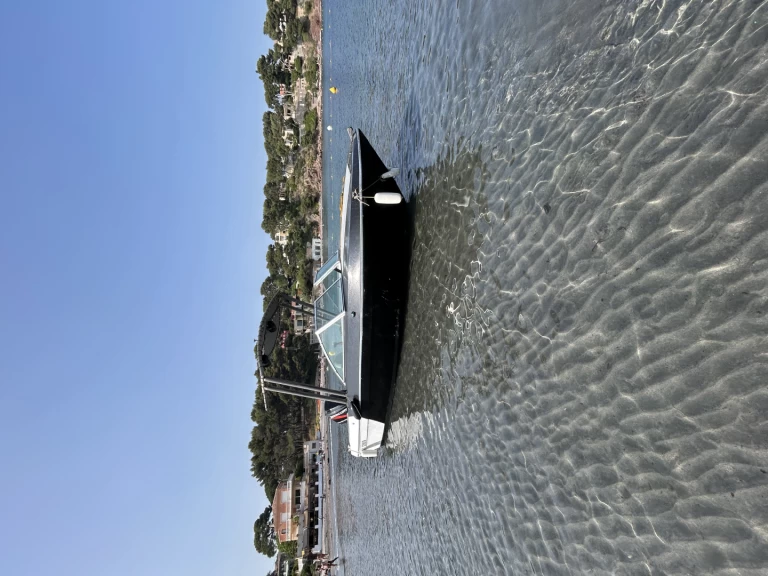 Motorboat hire in La Seyne-sur-Mer - Bayliner Bayliner 175 BR