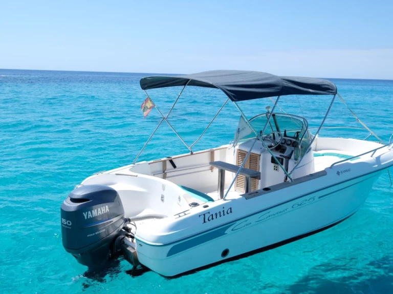 Motorboat to hire Fornells at the best price