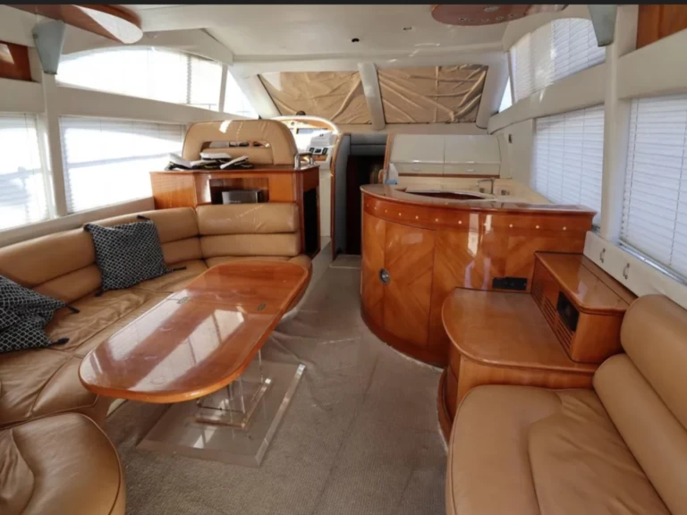 Hire Luxury Yacht with or without skipper Azimut Torrevieja