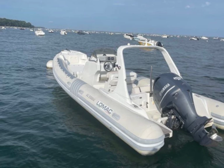 RIB hire in Toulon - Lomac Lomac 790 IN