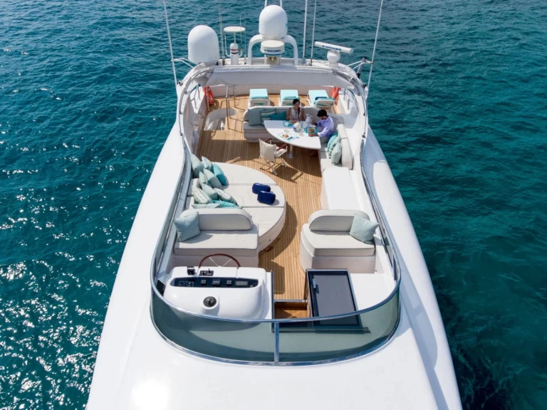 Hire Luxury Yacht with or without skipper Fipa Italiana Yachts Poltu Quatu