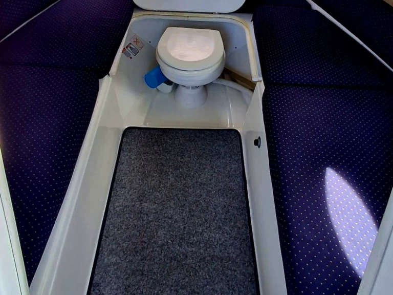 Charter a Orizzonti Syros 190 in La Spezia on Samboat