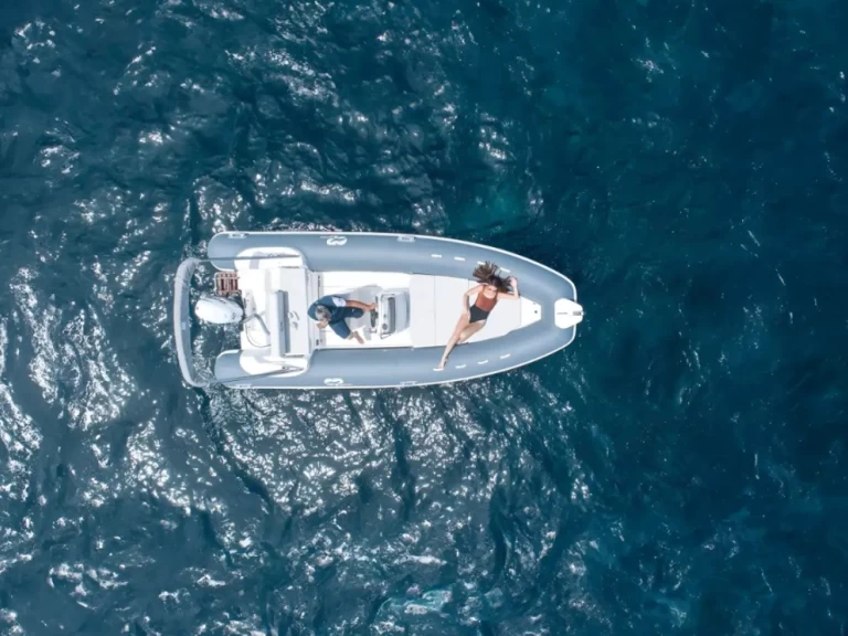 RIB hire in Marina di Portisco - Kardis Kardis Fox 570