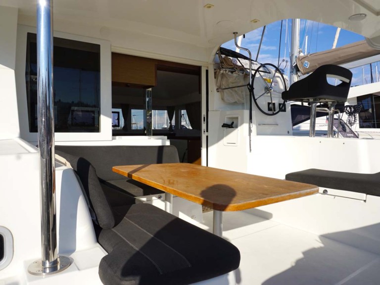 Yacht charter Gouvia - Lagoon Lagoon 40 on SamBoat