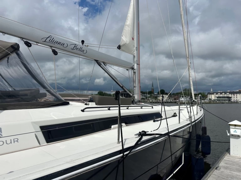 Hire Sailboat Dufour with a boat licence