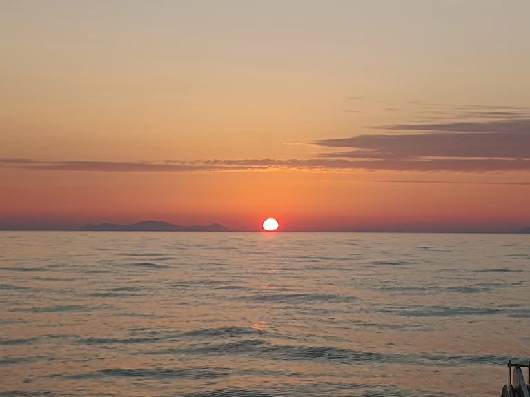 Hire RIB with or without skipper Marco Oía