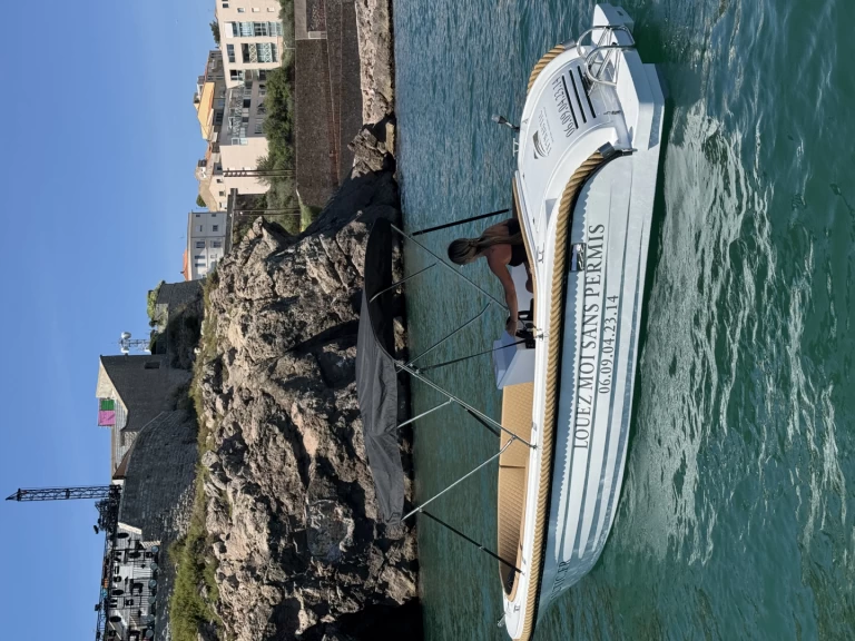 Motorboat hire in Sète - Qfiber Gentle tender 555