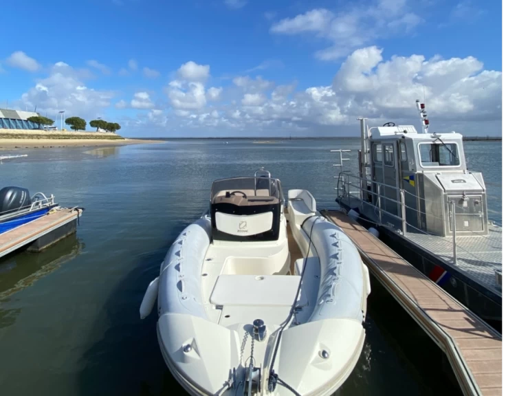 Yacht hire Cap Ferret cheap NZ-O 760