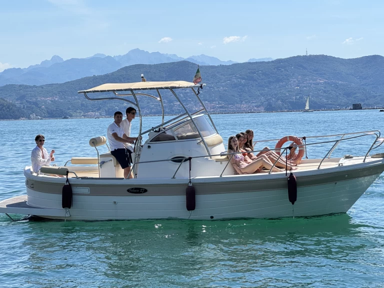Motorboat to hire Le Grazie at the best price