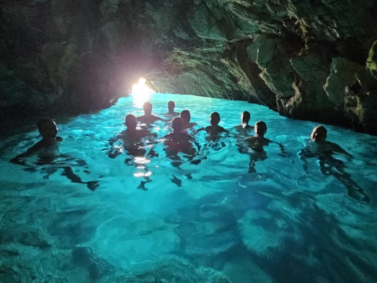 Motorboat hire in Hvar - Colnago Colnago 35