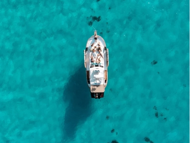 Motorboat hire in Sant Antoni de Portmany - Menorquin-Yachts Menorquin Yachts 120