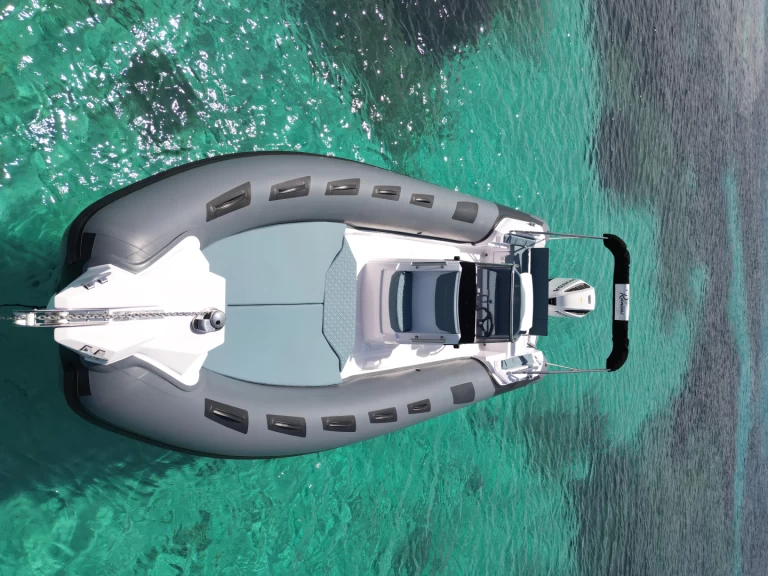 Hire RIB with or without skipper Ranieri Portisco