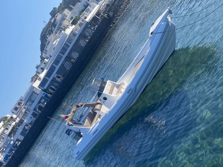 Hire RIB Stingher with a boat licence