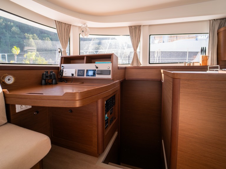 Yacht charter Marmaris - Lagoon Lagoon 42 on SamBoat
