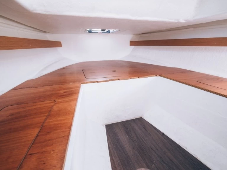 Hire Motorboat with or without skipper Bénéteau Ajaccio