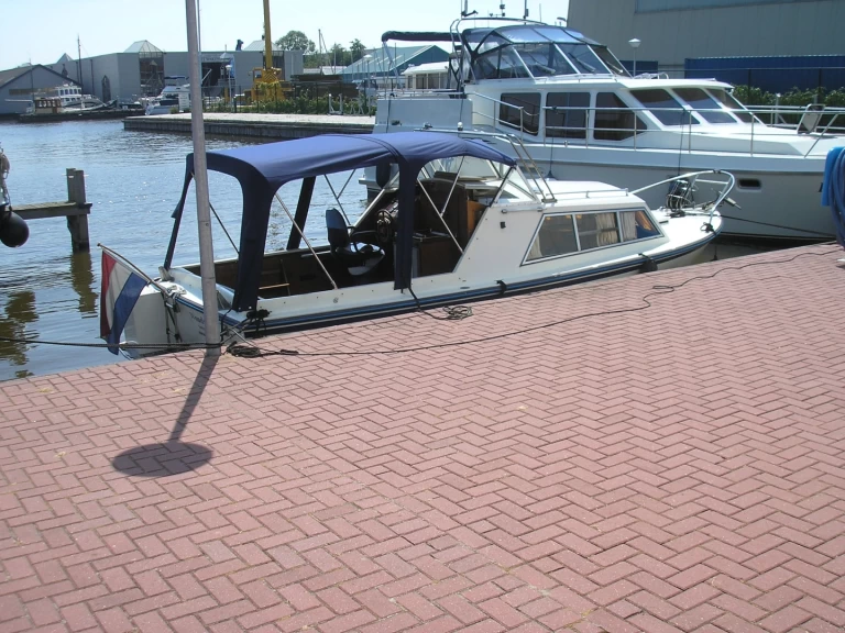 Motorboat hire in Woudsend -  Weekender 750