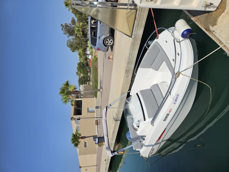Yacht charter Roda de Barà - Remus 525 SC on SamBoat