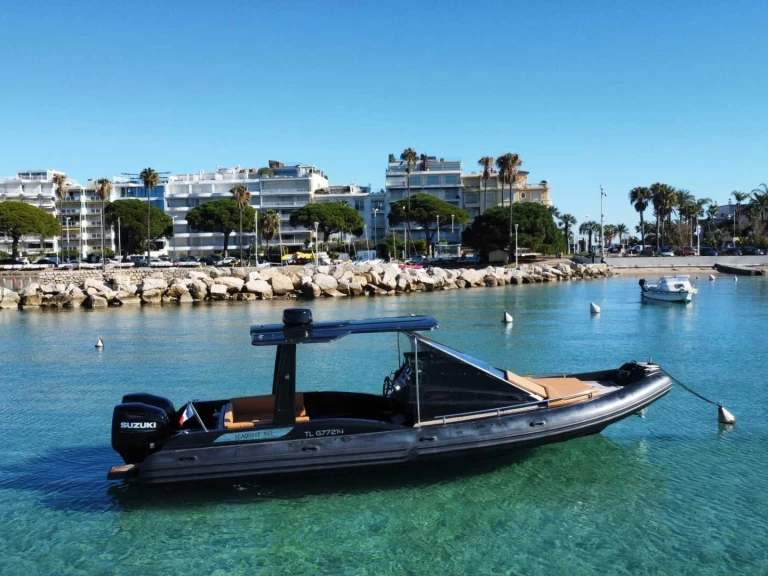 RIB hire in Cannes - ONARCH SeaQuest 963