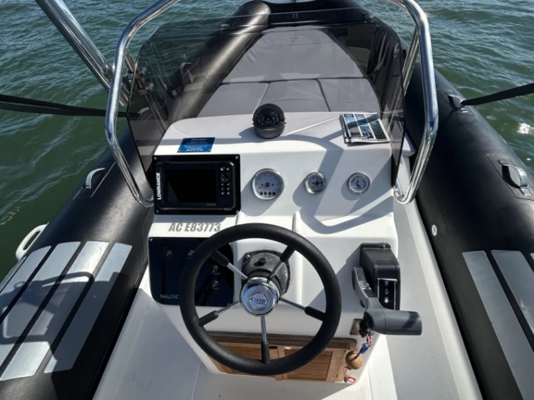 Nautica Led Nautica Led  charter bareboat or skippered in  Grand Piquey