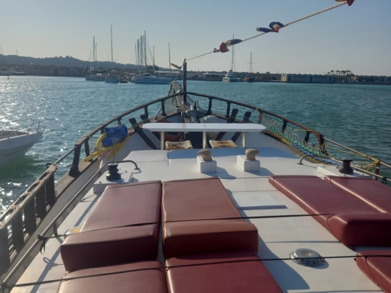 Hire Luxury Yacht with or without skipper Bodrum-Shipyard Vieste