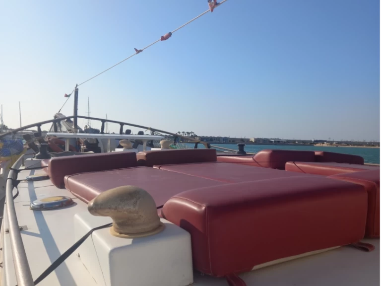 Hire Luxury Yacht Bodrum-Shipyard with a boat licence