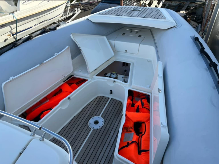 RIB to hire Langrolay-sur-Rance at the best price