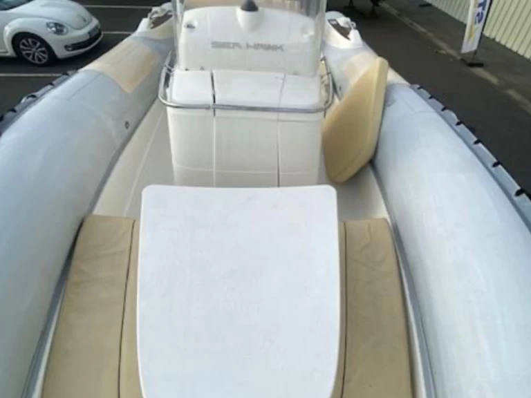 Yacht charter Langrolay-sur-Rance - Kelt Sea Hawk 225 on SamBoat