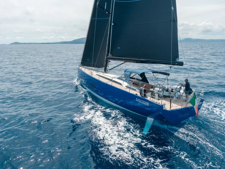 Hire a Solaris Solaris 55 Porto Rotondo