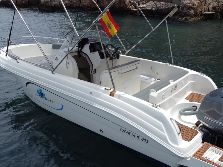 Motorboat hire in Ibiza Town - Pacific Craft Pacific Craft 625 Open Trendy