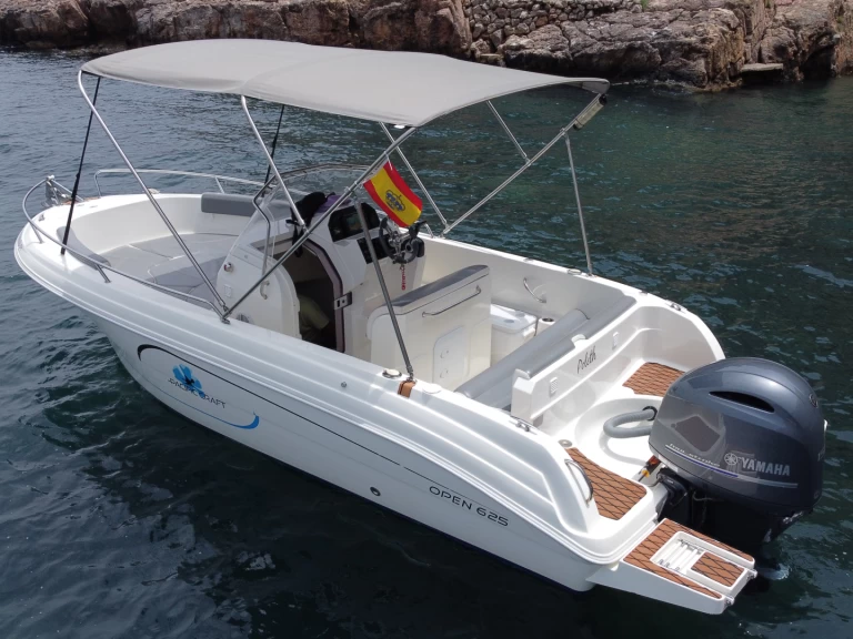 Yacht hire Ibiza Town cheap Pacific Craft 625 Open Trendy