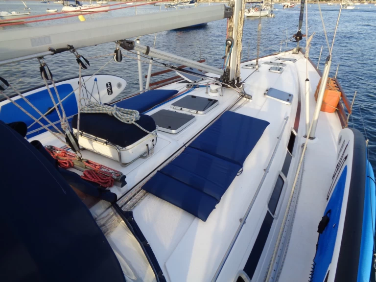 Sailboat hire in Ibiza Town - Bavaria 50