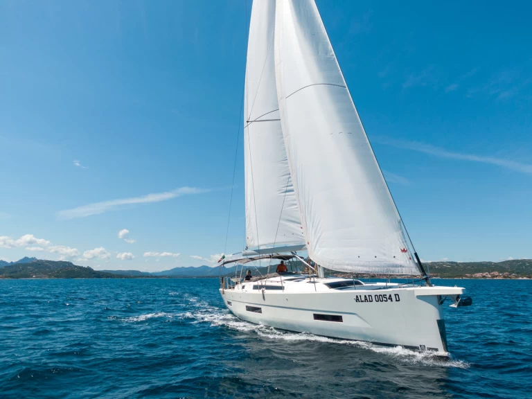 Hire Sailboat with or without skipper Dufour Cannigione