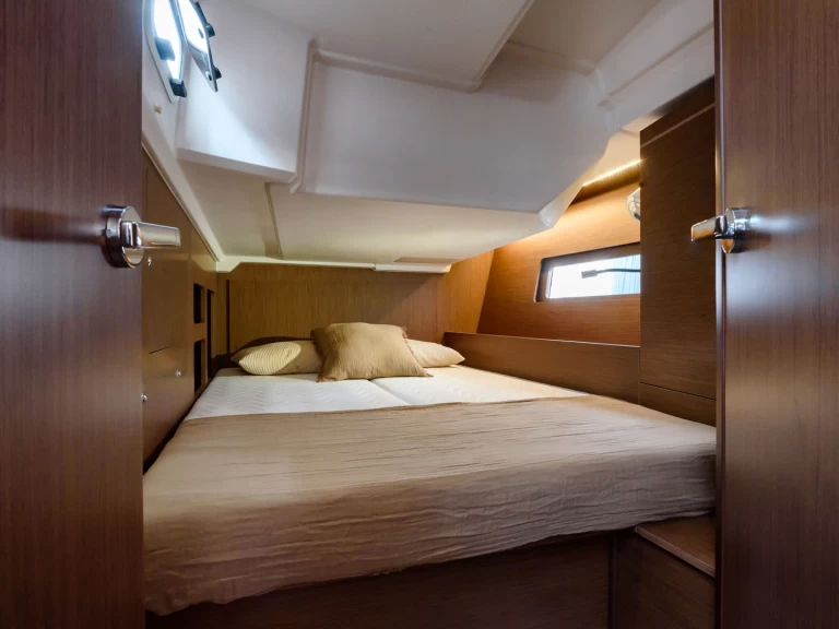 Bénéteau Oceanis 46.1 charter bareboat or skippered in  Cannigione