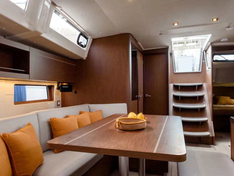 Yacht charter Cannigione - Bénéteau Oceanis 46.1 on SamBoat