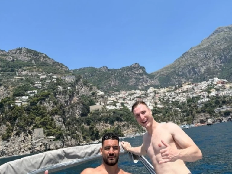 Hire Motorboat Teorema with a boat licence