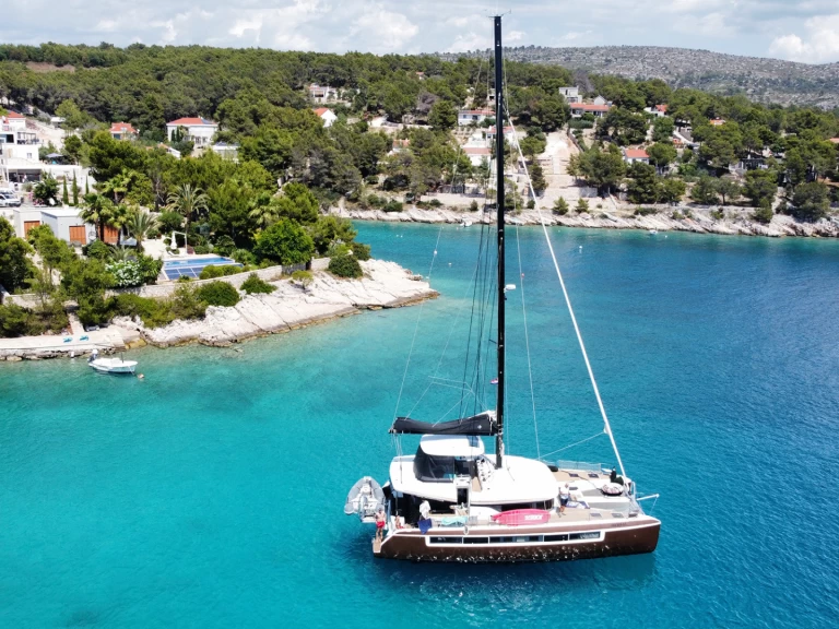 Hire Catamaran with or without skipper Lagoon Kaštela