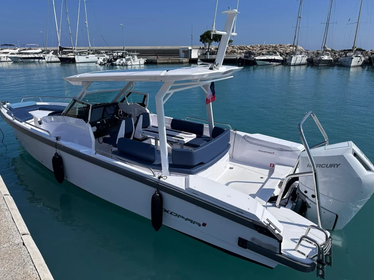 Yacht hire Saint-Laurent-du-Var cheap 29 Sun Top