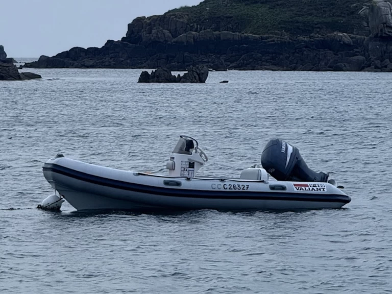Yacht charter Paimpol - Valiant Valiant 450 Sport on SamBoat