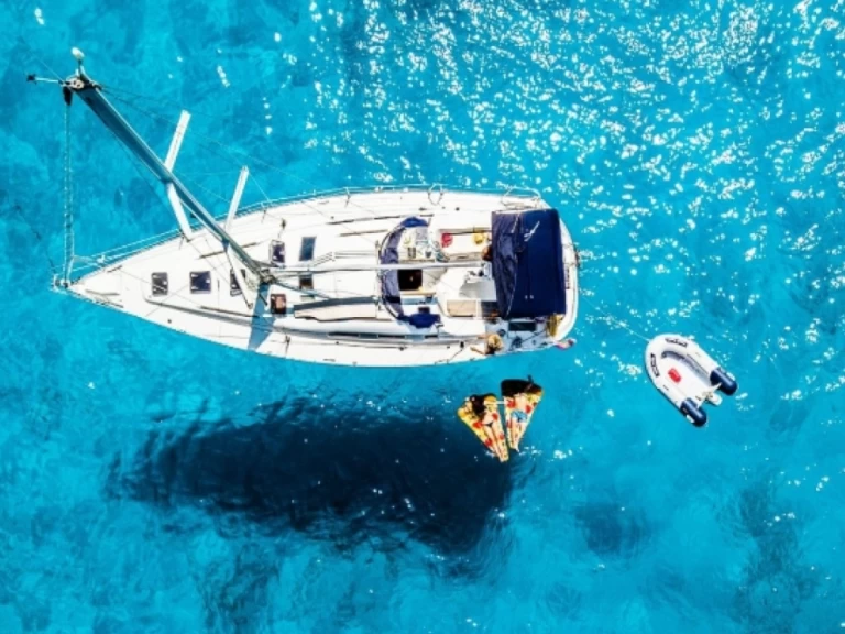 Sailboat to hire Ibiza Town at the best price