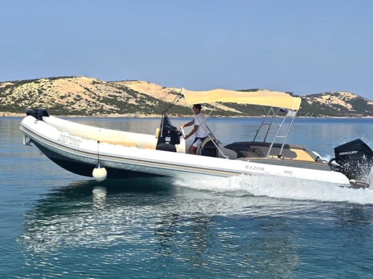 RIB hire in Novalja - WBI Razor 900