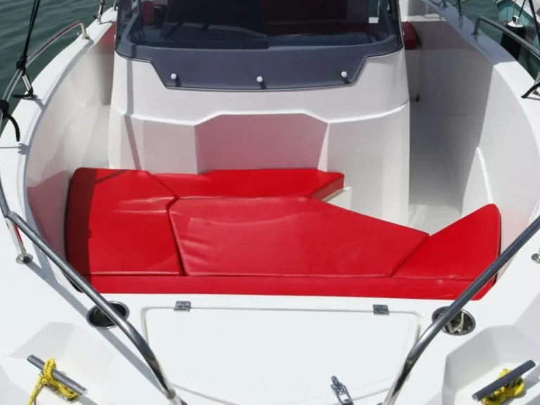 Charter a Marine Time 562 in Port d'Alcudia on Samboat