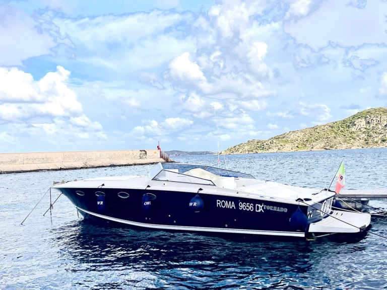 Yacht charter Porto Cervo - Tornado 38 classic on SamBoat